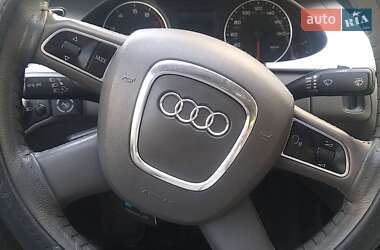 Седан Audi A4 2012 в Тернополе