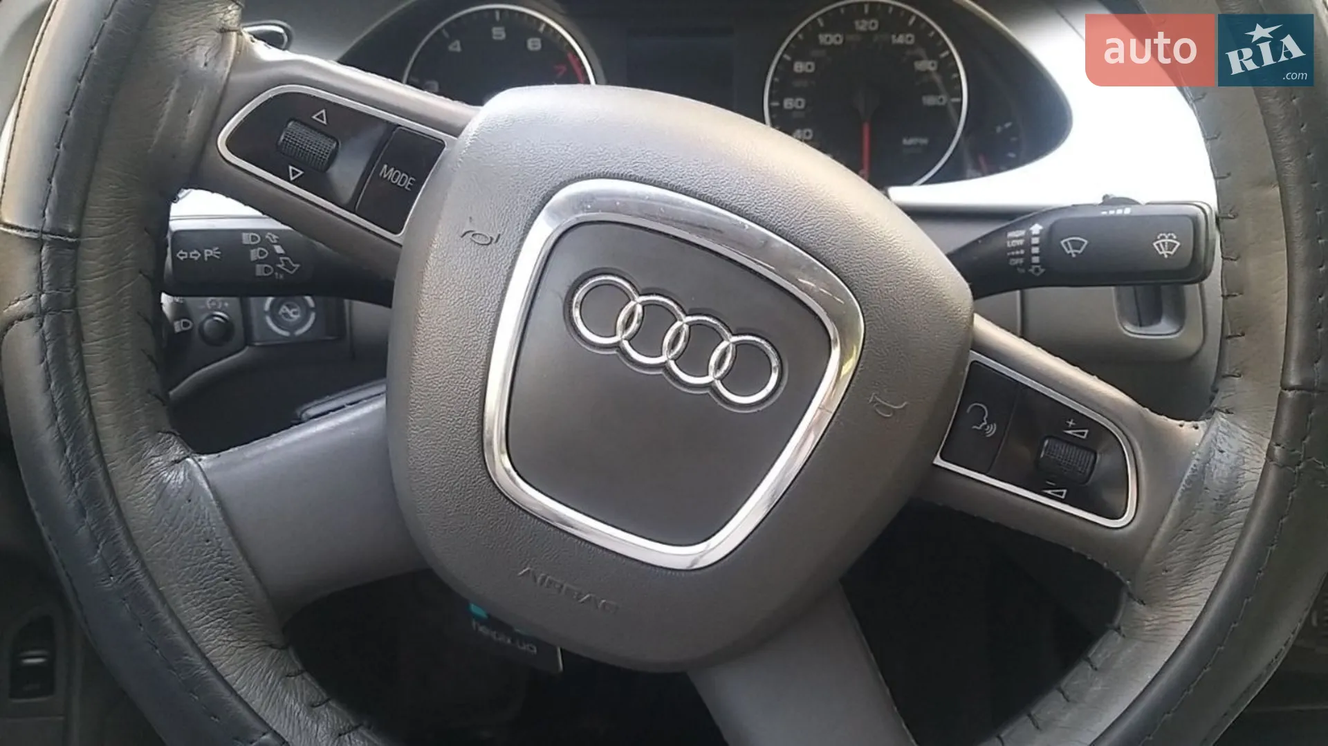 2012 Audi A4 - мініатюра 16