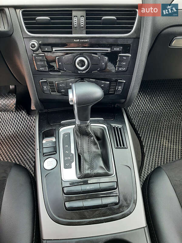 Универсал Audi A4 2012 в Калуше