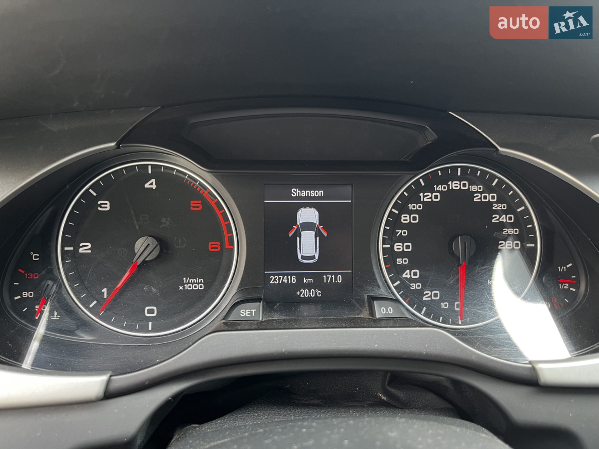 2010 Audi A4 - мініатюра 18
