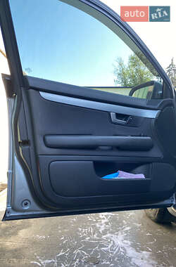 Седан Audi A4 2005 в Днепре