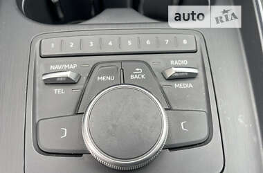 Седан Audi A4 2016 в 