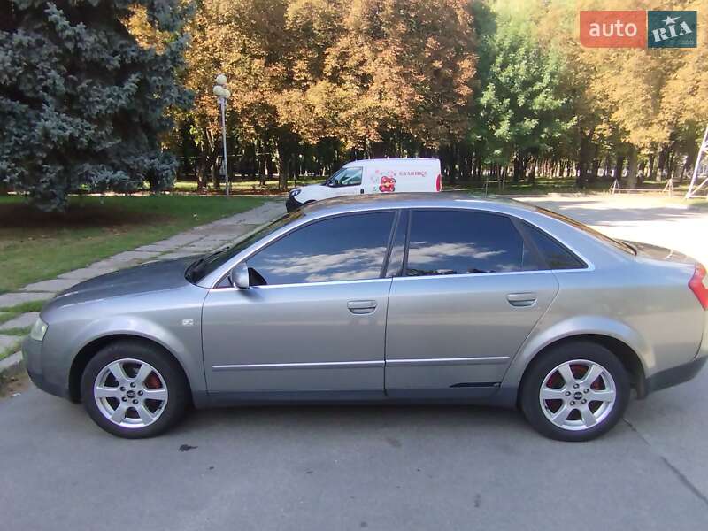 Седан Audi A4 2003 в Полтаве