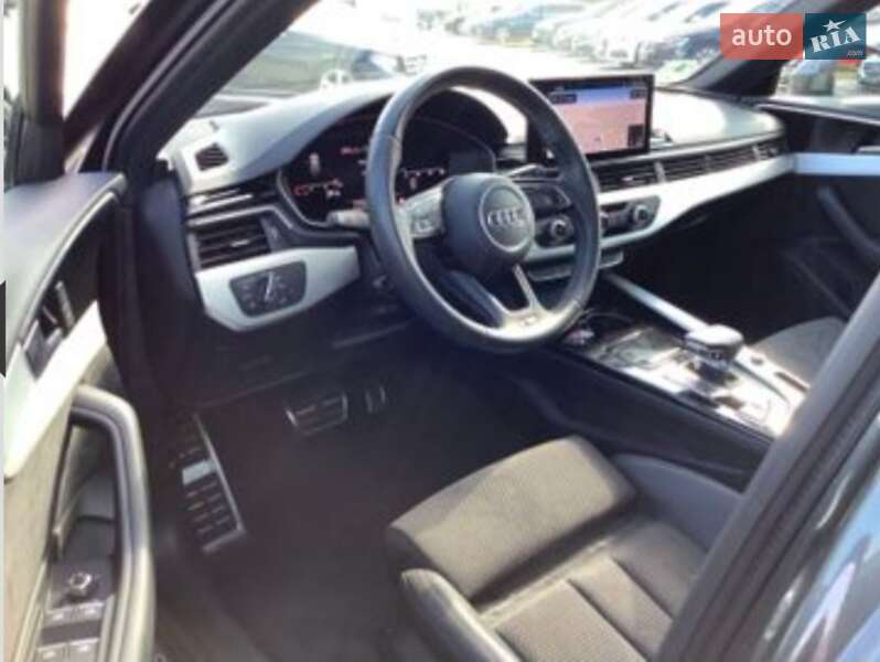 Универсал Audi A4 2020 в Киеве