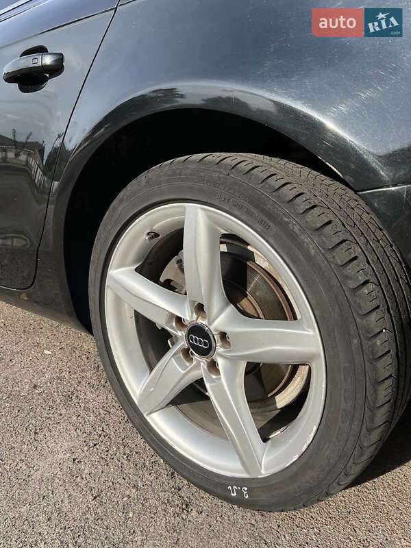 Седан Audi A4 2008 в Звягеле