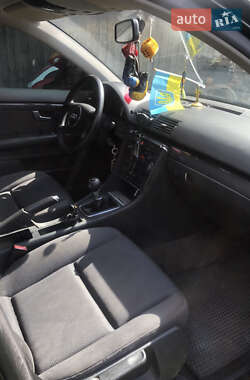 Універсал Audi A4 2004 в Рокитному