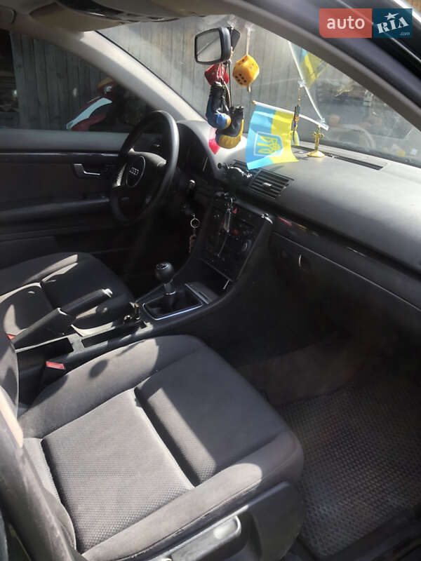 Универсал Audi A4 2004 в Рокитном фото 7 Универсал Audi A4 2004 в Рокитном