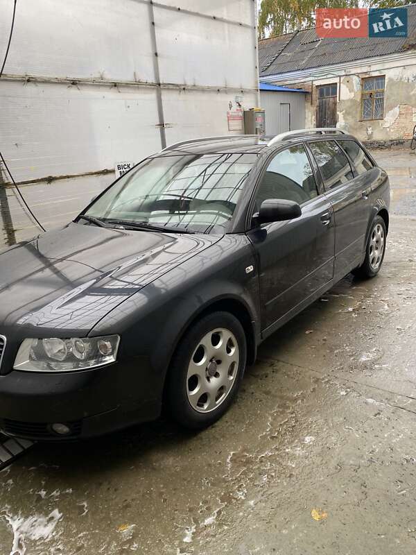 Универсал Audi A4 2002 в 