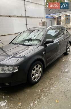 Универсал Audi A4 2002 в 