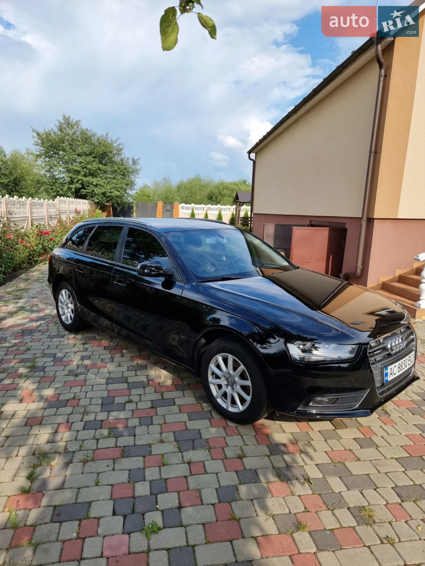 2012 Audi A4 - мініатюра 4