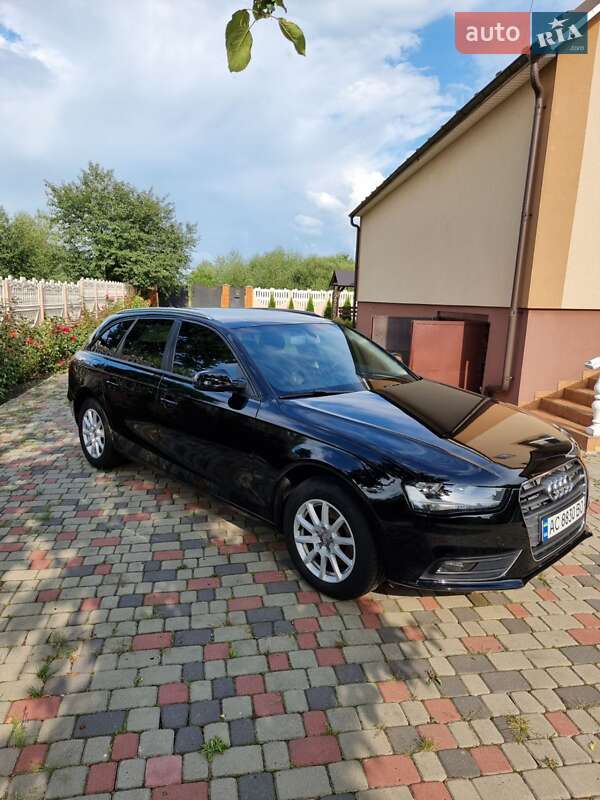 Универсал Audi A4 2012 в Луцке