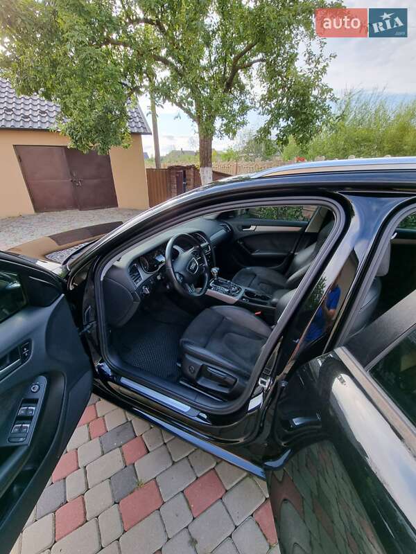 Универсал Audi A4 2012 в Луцке