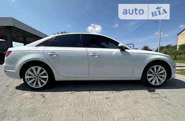 Седан Audi A4 2016 в 