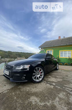 Седан Audi A4 2010 в Заставной