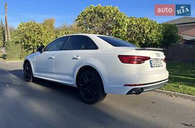 Седан Audi A4 2016 в Черкассах