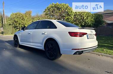 Седан Audi A4 2016 в Черкасах