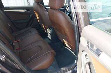 Седан Audi A4 2015 в 