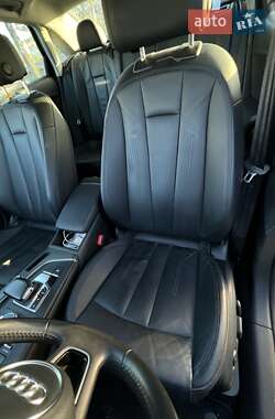 Седан Audi A4 2016 в Киеве