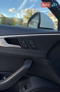 Седан Audi A4 2016 в 