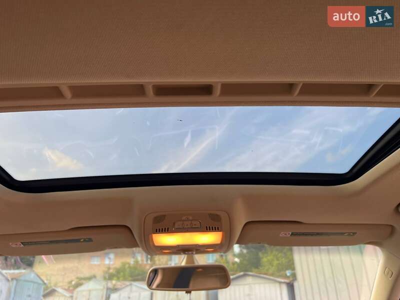 Седан Audi A4 2013 в Днепре