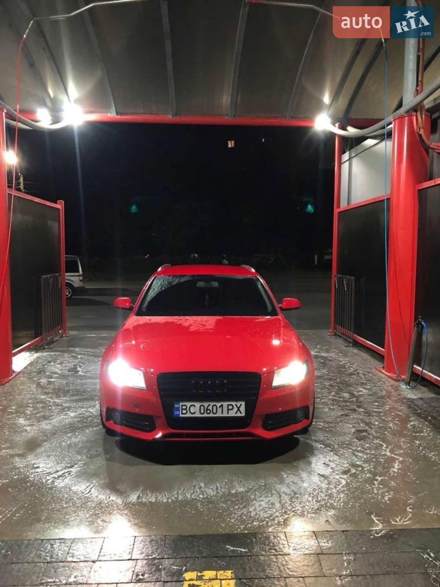 2010 Audi A4 - мініатюра 2