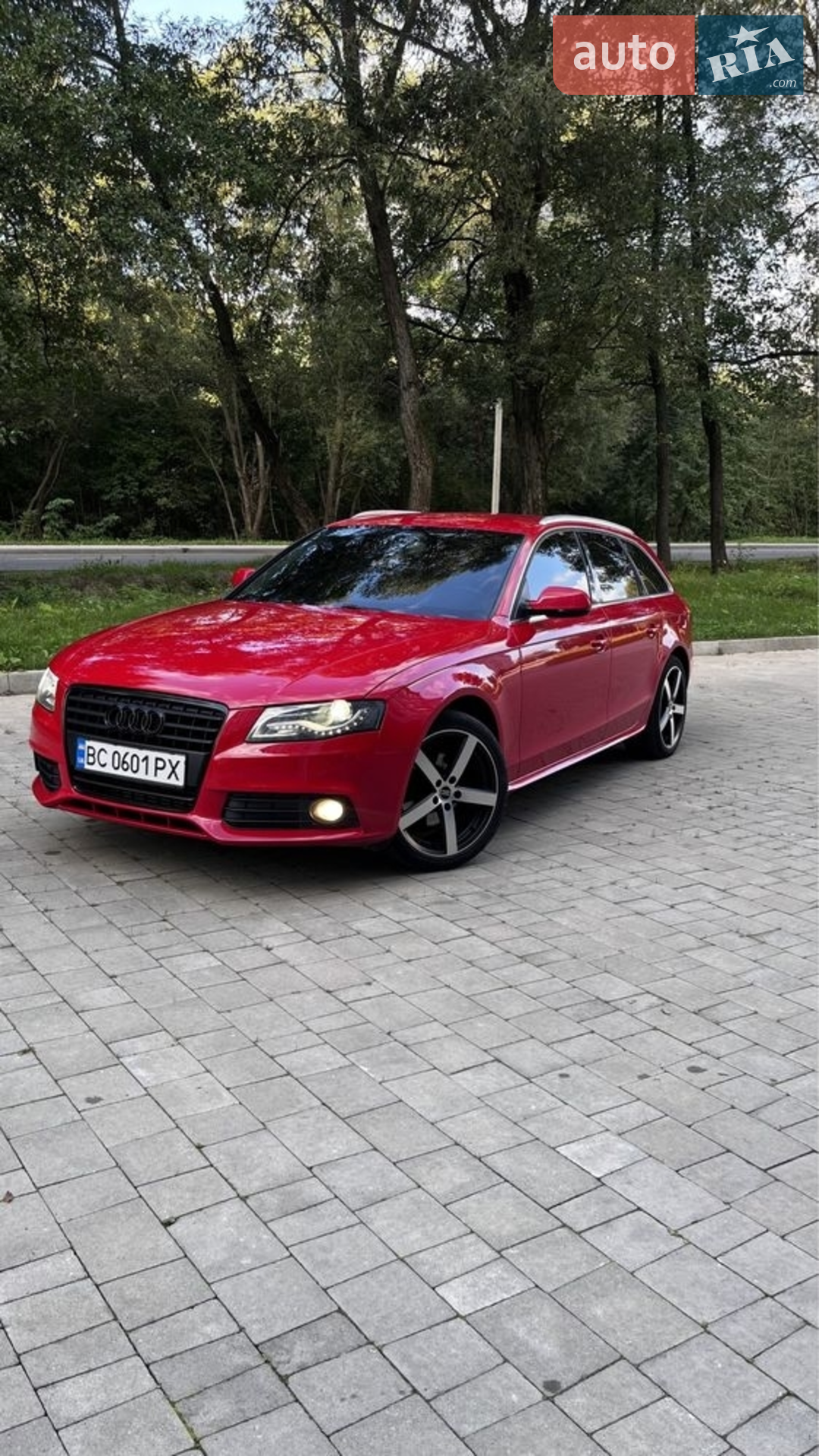 2010 Audi A4 - мініатюра 5