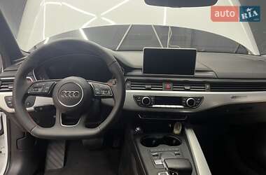 Седан Audi A4 2016 в 