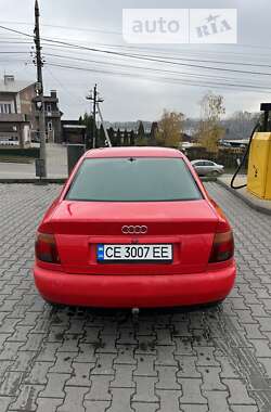 Седан Audi A4 1996 в Чернівцях