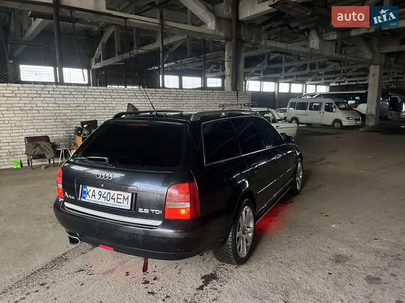 Универсал Audi A4 2000 в Черновцах