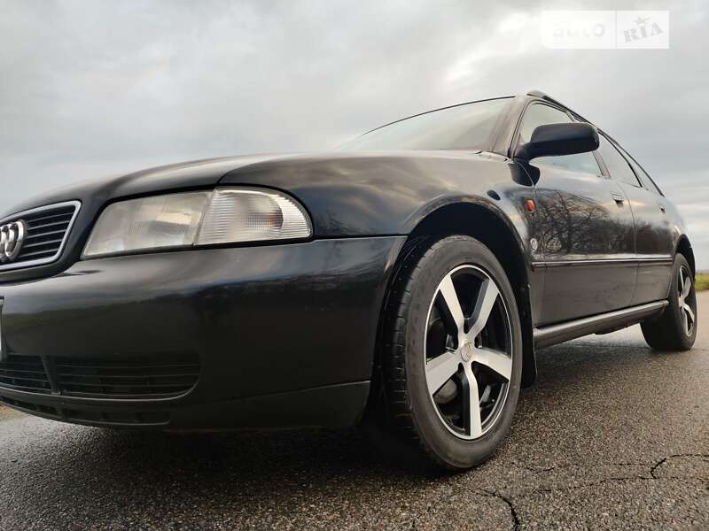 Универсал Audi A4 1996 в Белой Церкви