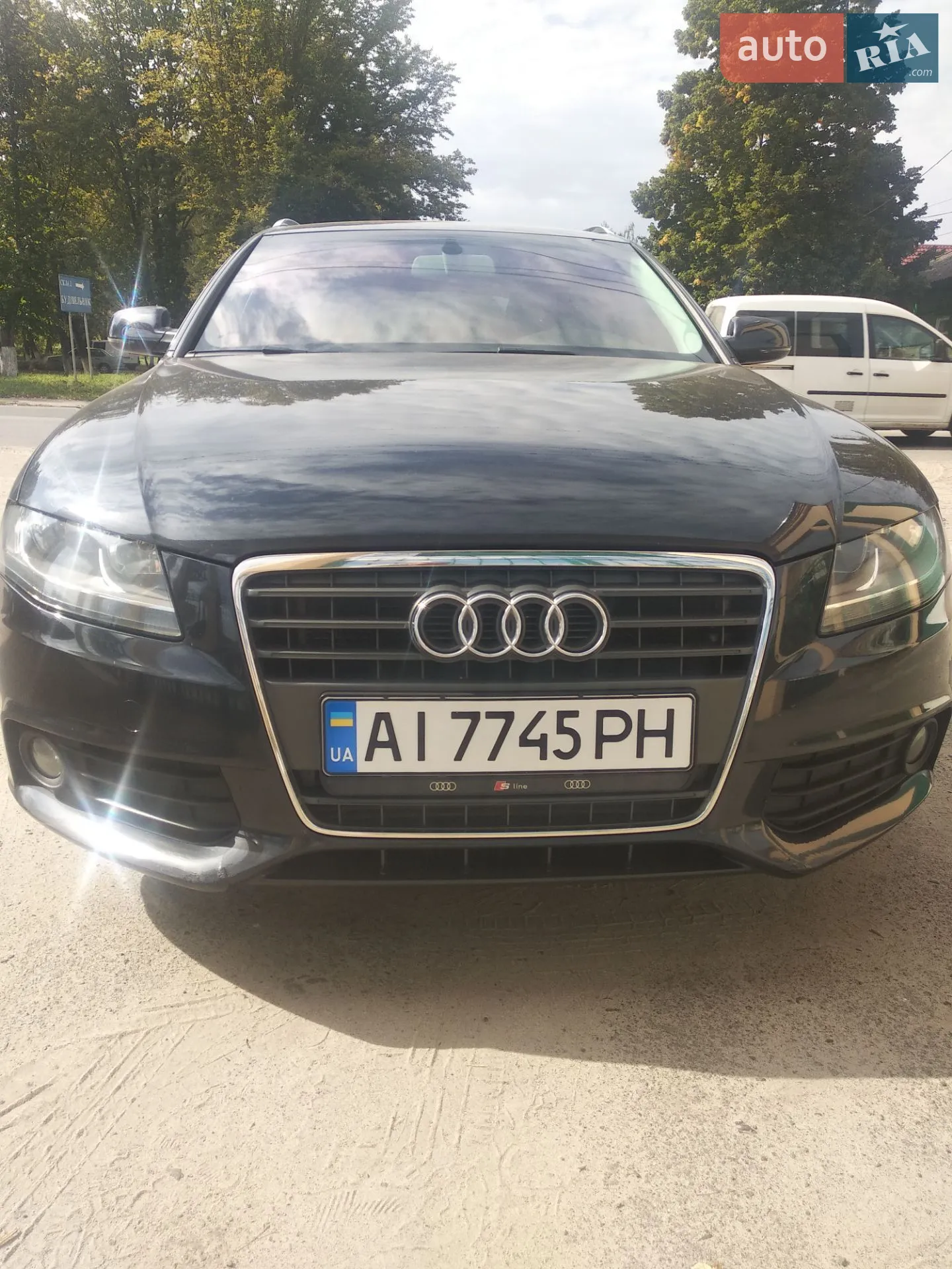 2011 Audi A4 - фото 1