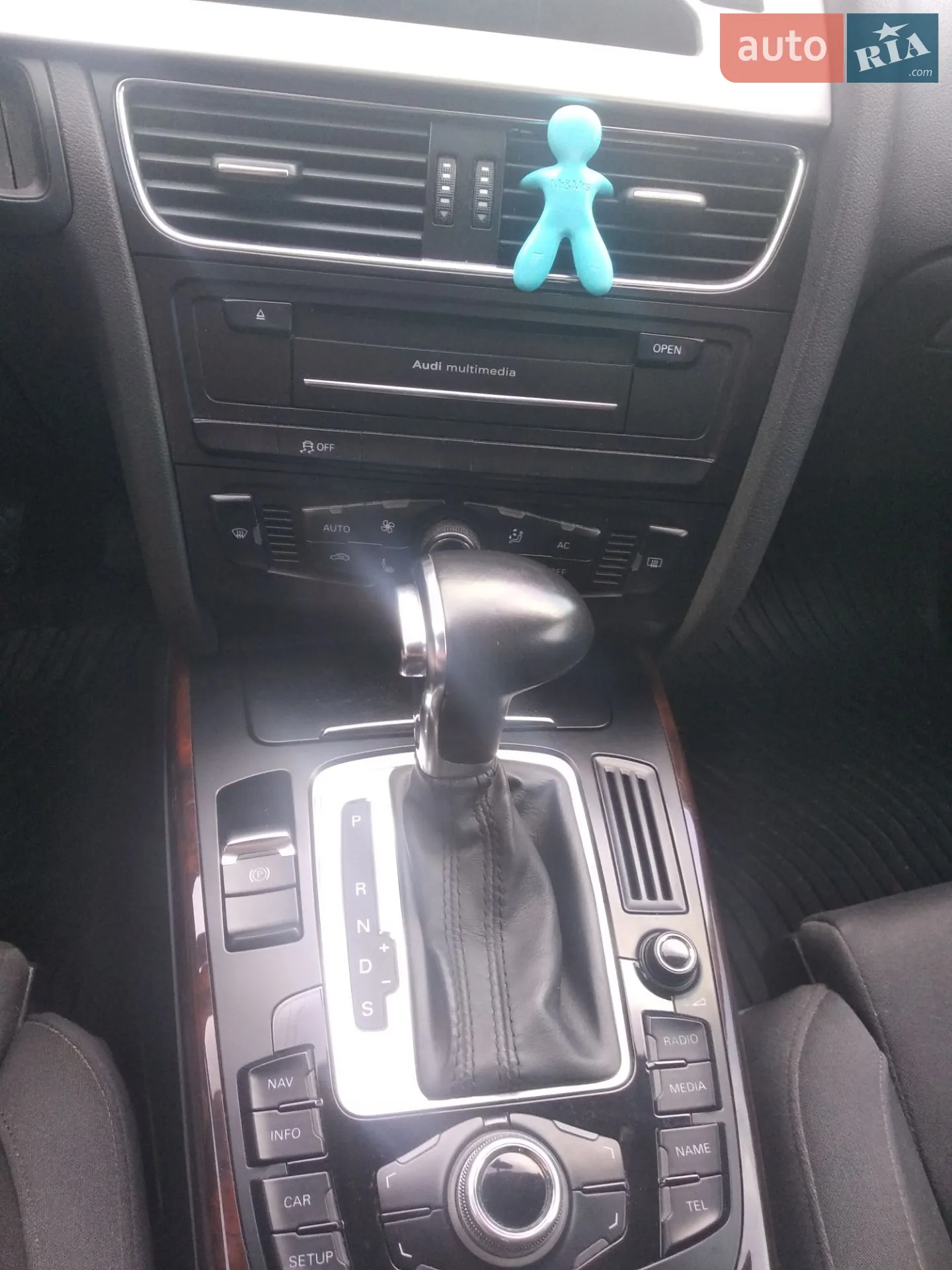 2011 Audi A4 - мініатюра 6
