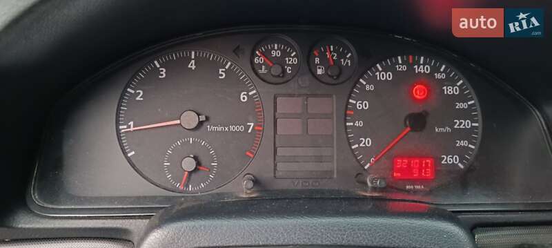 Универсал Audi A4 1996 в Хмельницком