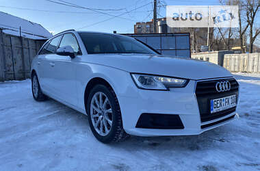 Універсал Audi A4 2017 в 
