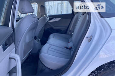 Універсал Audi A4 2017 в 