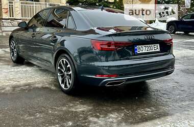 Седан Audi A4 2018 в 