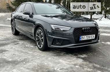 Седан Audi A4 2018 в 