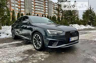 Седан Audi A4 2018 в 