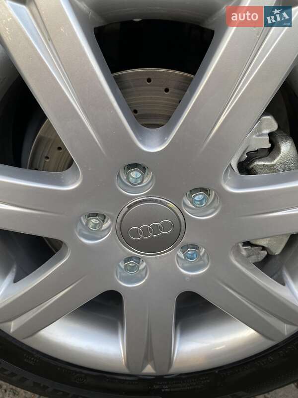 Седан Audi A4 1999 в Нежине