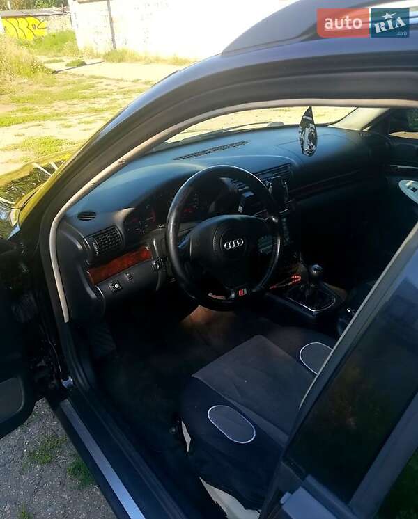 Універсал Audi A4 1999 в Харкові