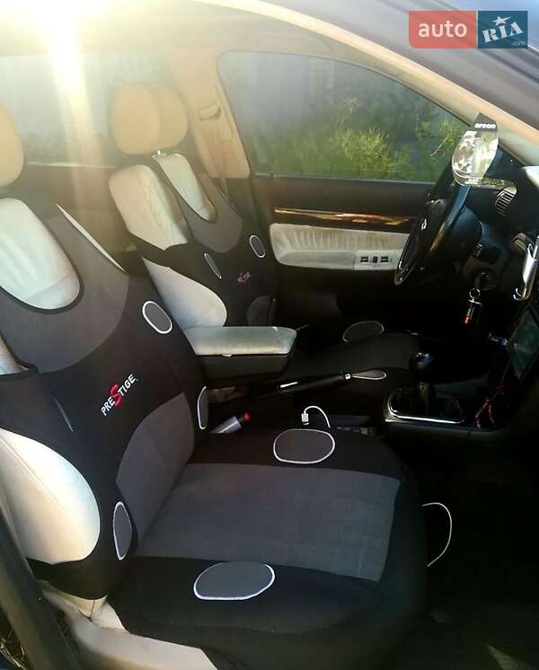 Універсал Audi A4 1999 в Харкові