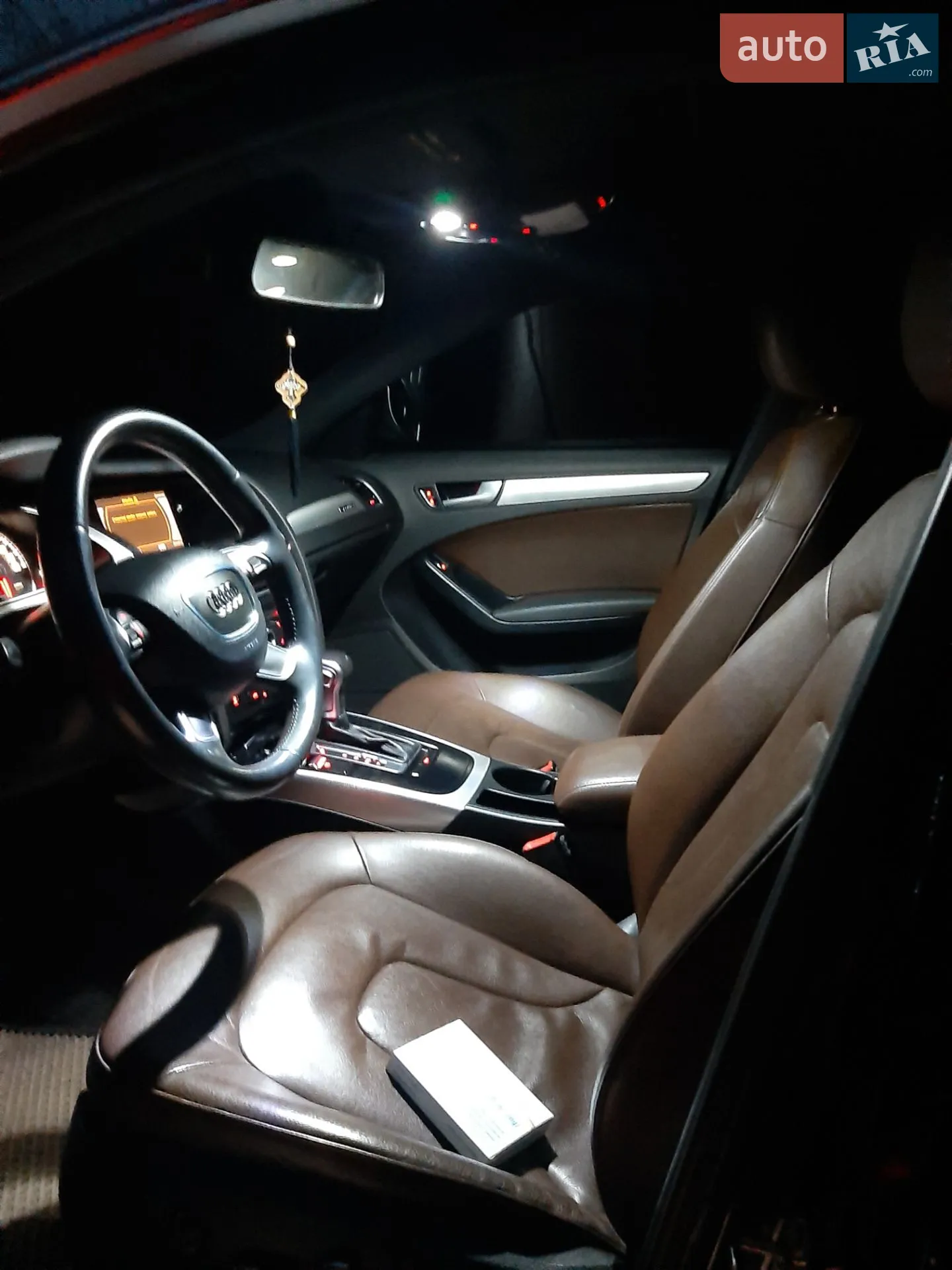 2013 Audi A4 - мініатюра 8
