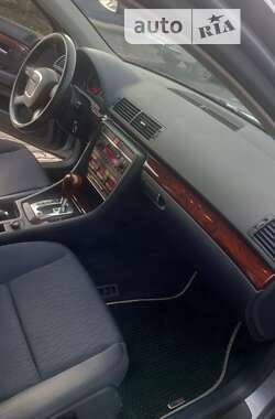 Седан Audi A4 2005 в 