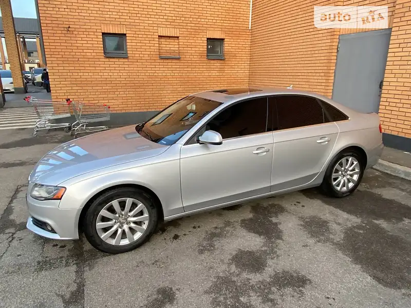 Audi A4 2011