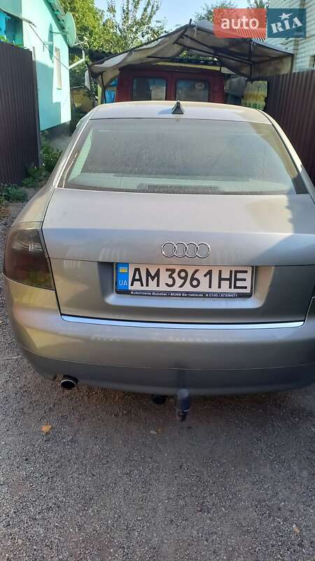 Седан Audi A4 2002 в Житомирі