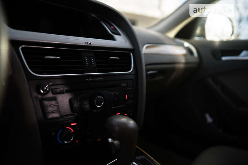 Седан Audi A4 2008 в Южноукраїнську