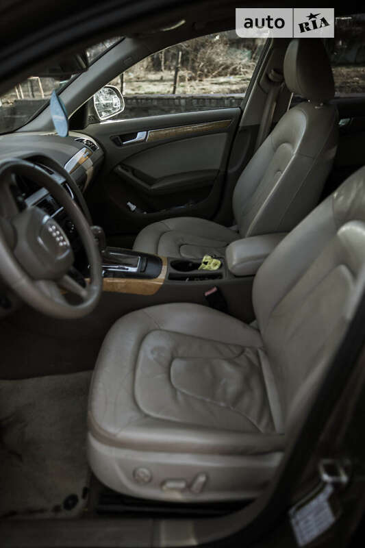 Седан Audi A4 2008 в Южноукраїнську