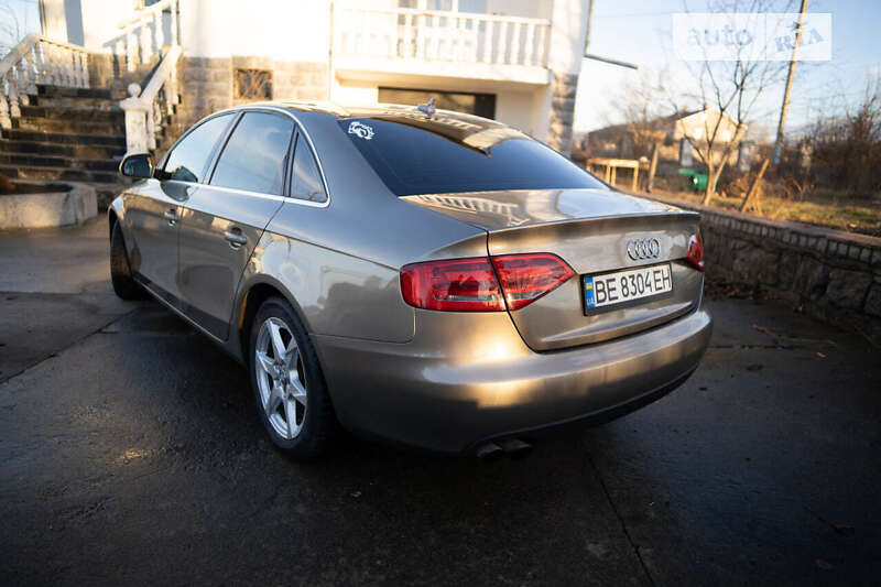Седан Audi A4 2008 в Южноукраїнську