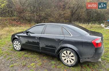 Седан Audi A4 2002 в Хусте