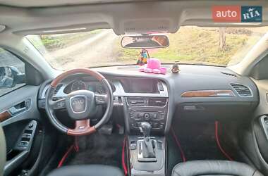 Седан Audi A4 2010 в 